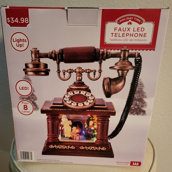 Vintage Style Christmas Rotary Phone Decor - Picture 2 of 12
